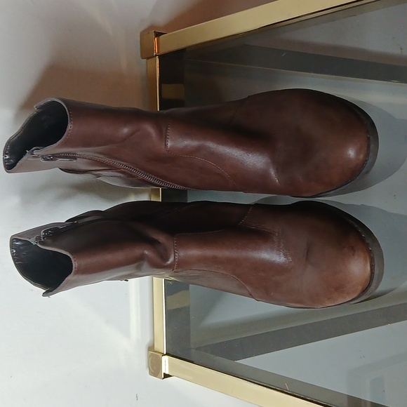 Ralph Lauren brown leather heeled boots size 7.5 - Picture 2 of 16